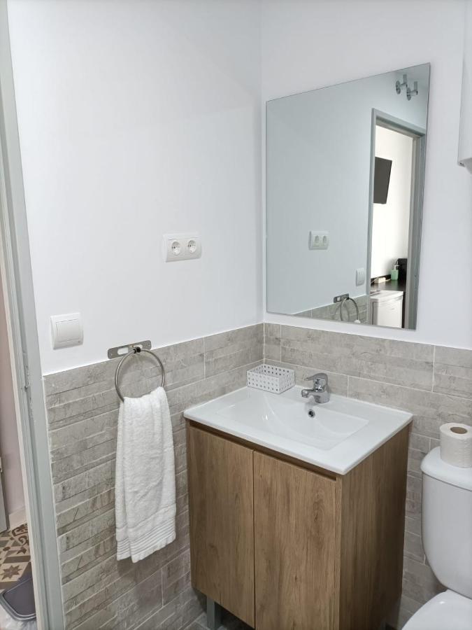 Hostal Las Encinas Villaviciosa de Odón Zewnętrze zdjęcie